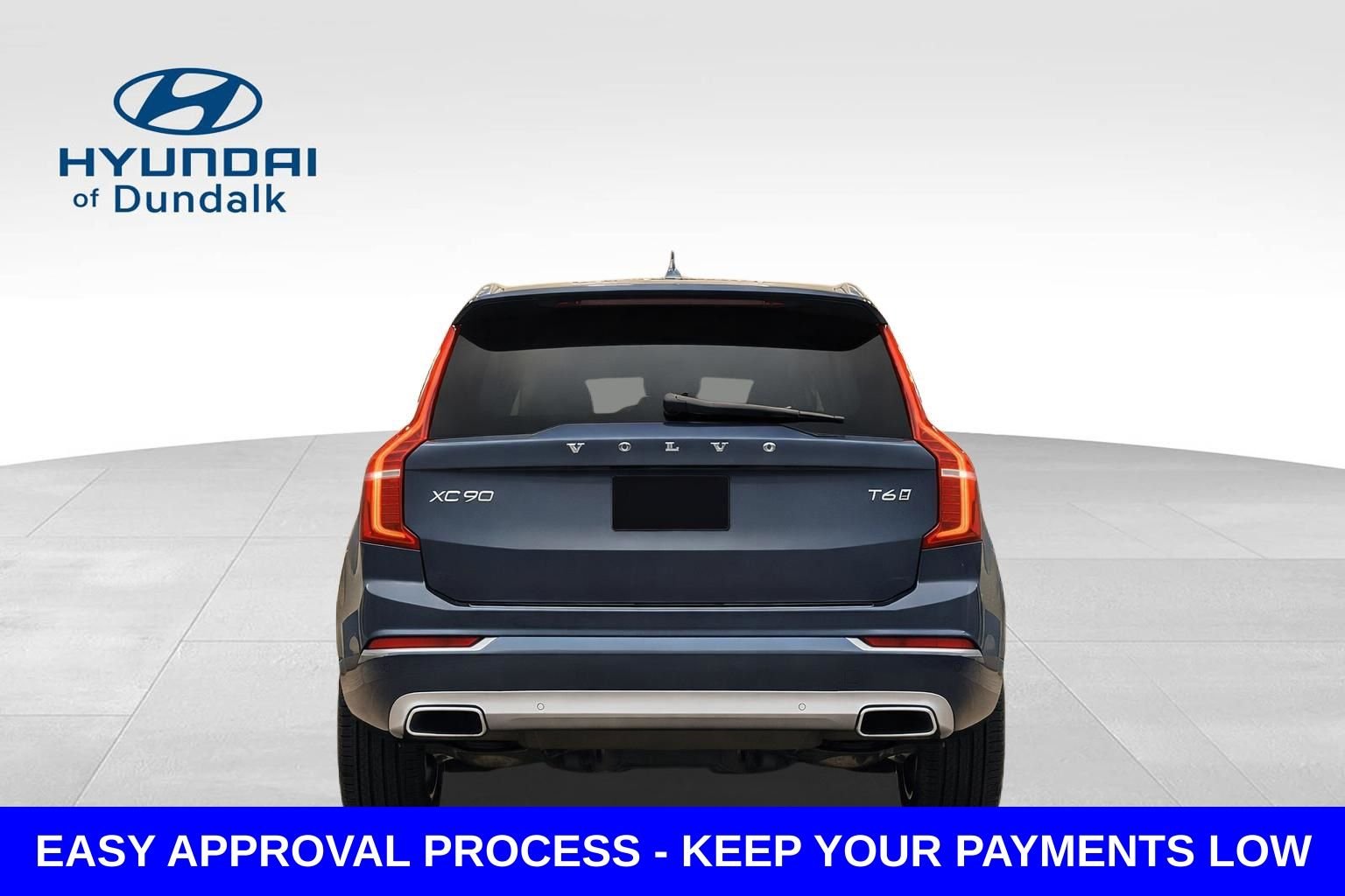 Used 2018 Blue Volvo T6 Momentum image 7