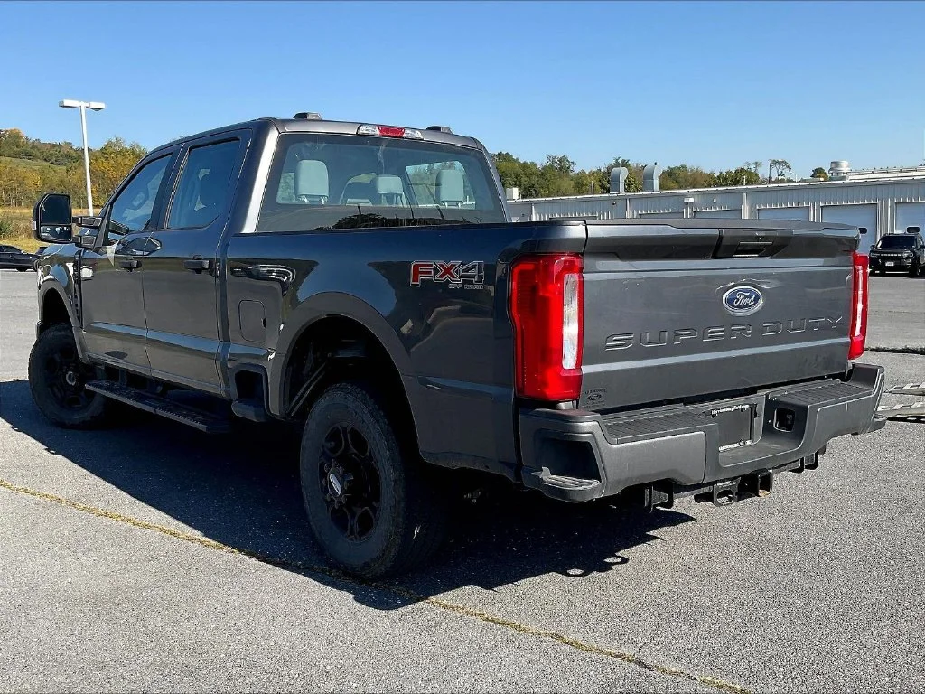 Used 2026 Carbonized Gray Metallic Ford XL image 3