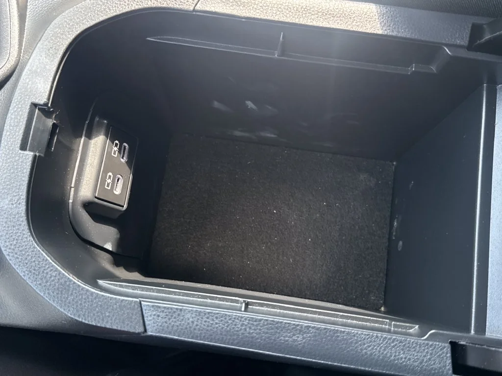 Used 2025 Silver Toyota XLE image 27