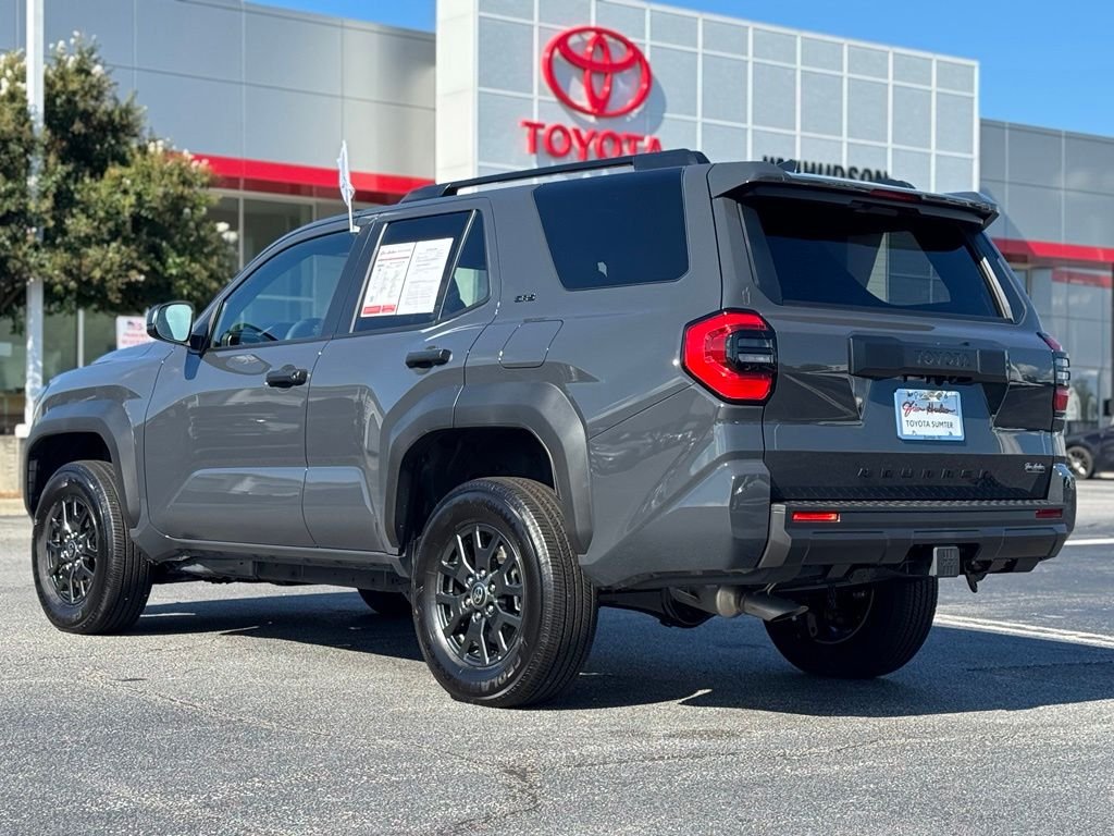 Used 2026  Toyota SR5 image 9