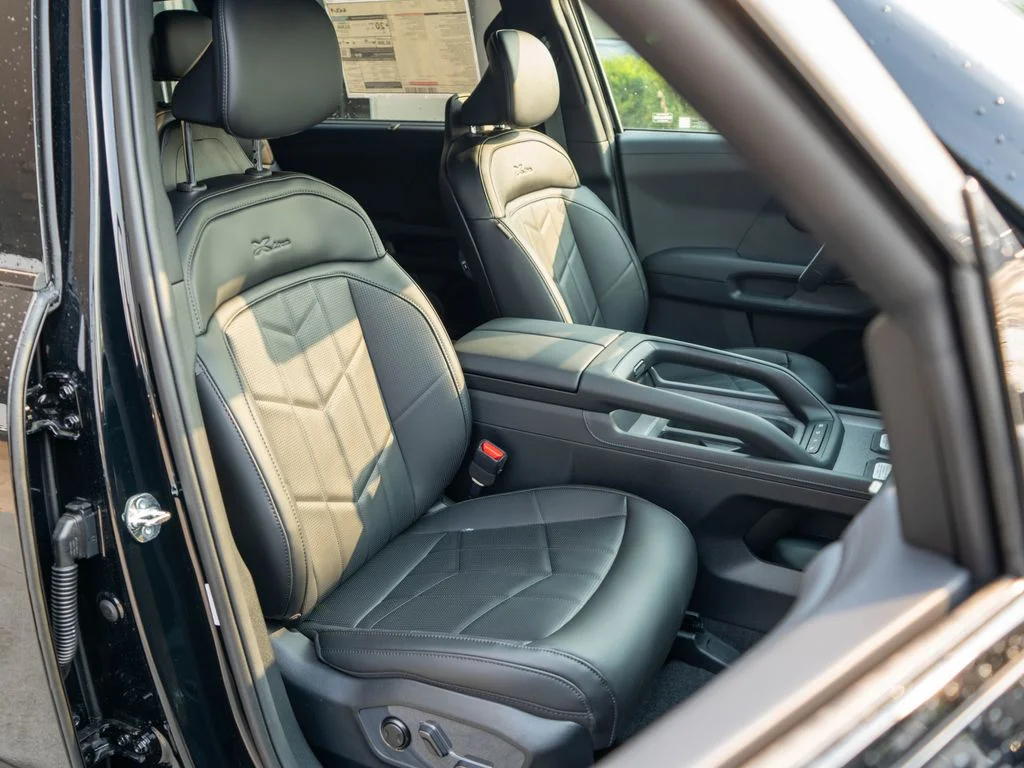 New 2027 Black Kia X-Line EX image 9
