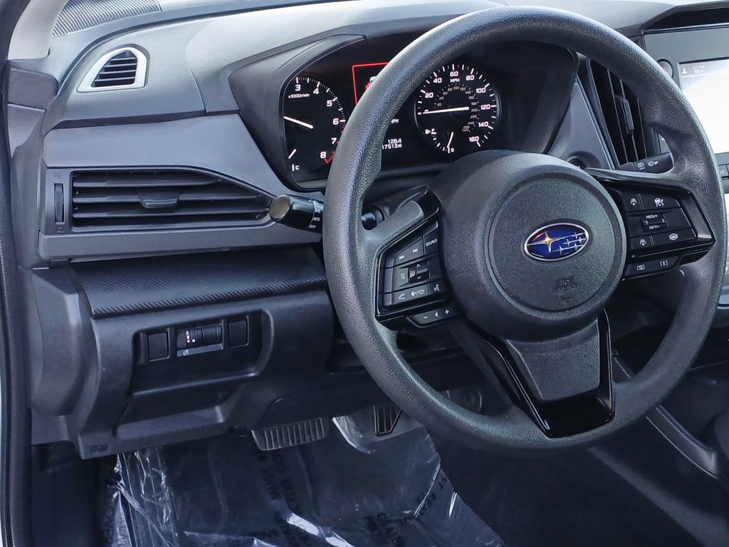 Used 2024 White Subaru  image 18
