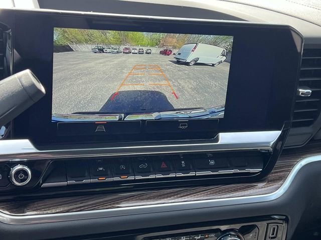 New 2026 Onyx Black GMC Elevation image 22