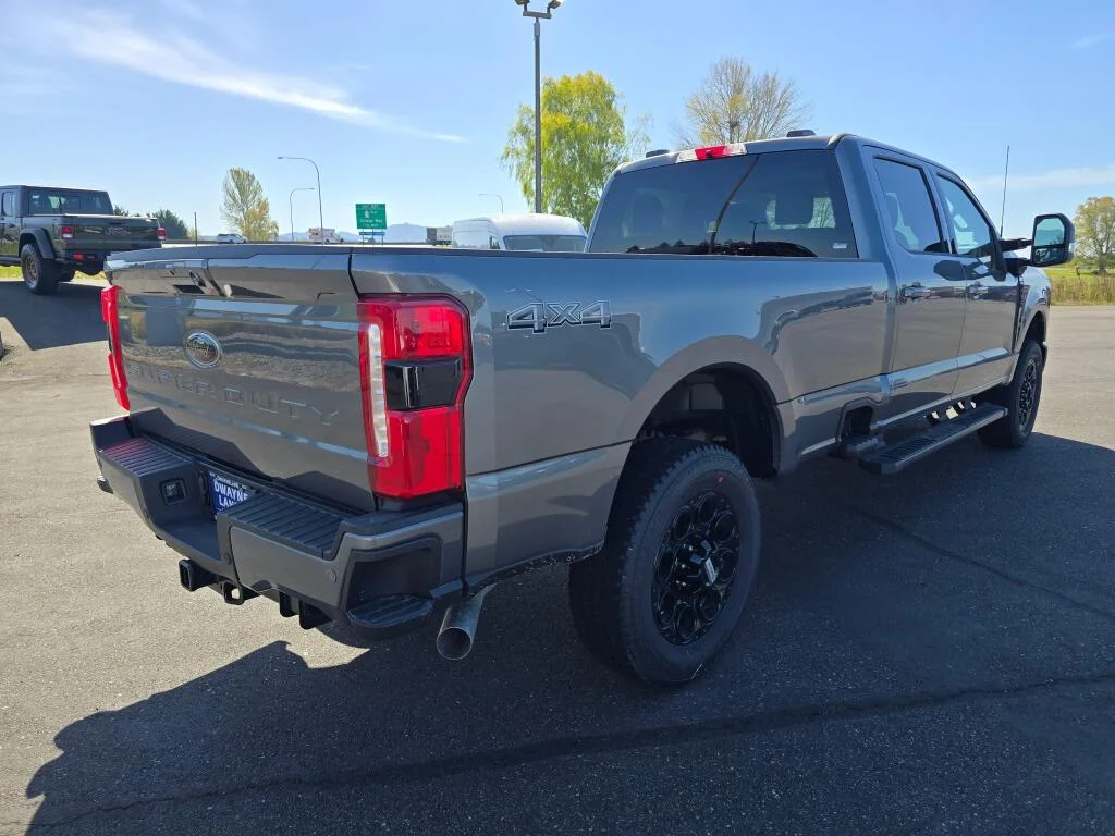 New 2026 Carbonized Gray Metallic Ford F-350® XLT image 5