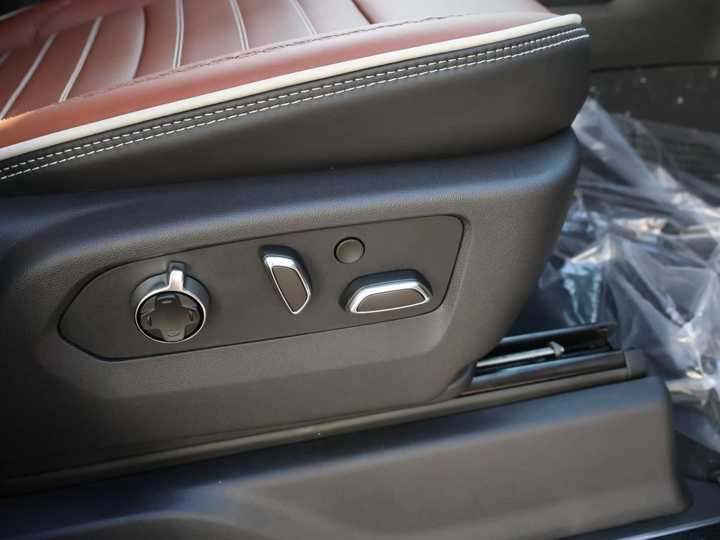 2026 GMC Sierra 2500HD Denali Ultimate - Photo 9