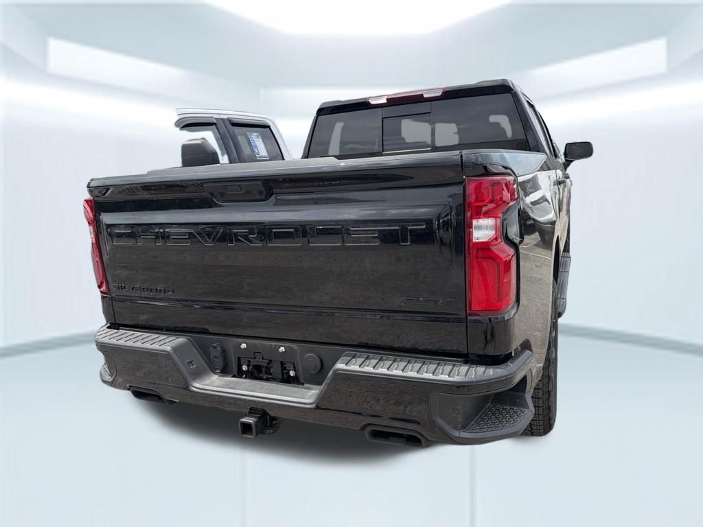 Used 2025 Black Chevrolet RST image 8