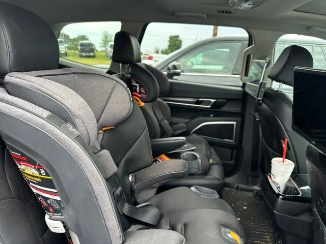 Used 2022 Gray Kia S image 18