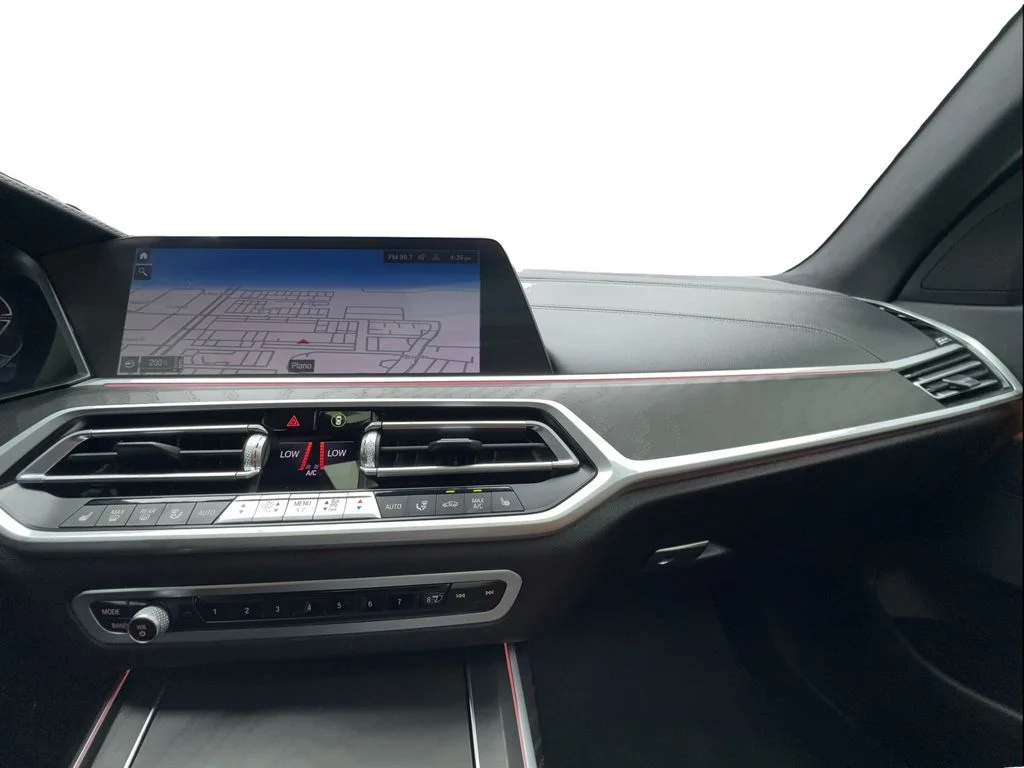 Used 2022 Green BMW xDrive40i image 50