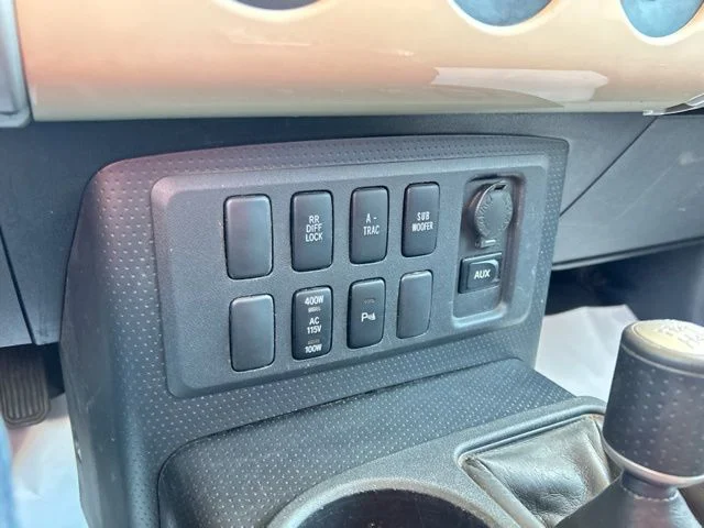 Used 2008  Toyota Base image 30