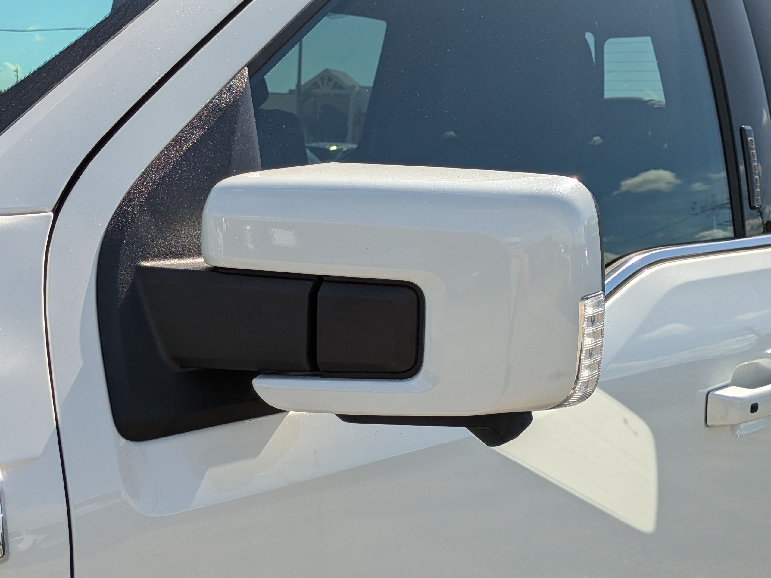 Used 2024  Ford King Ranch image 12