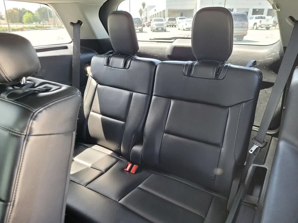 Used 2023 Iconic Silver Met Ford XLT image 12