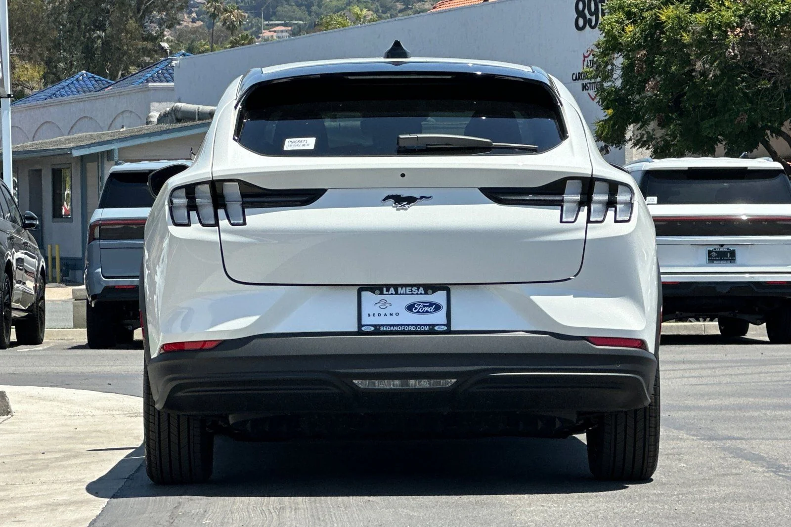 New 2026 White Ford Select image 4