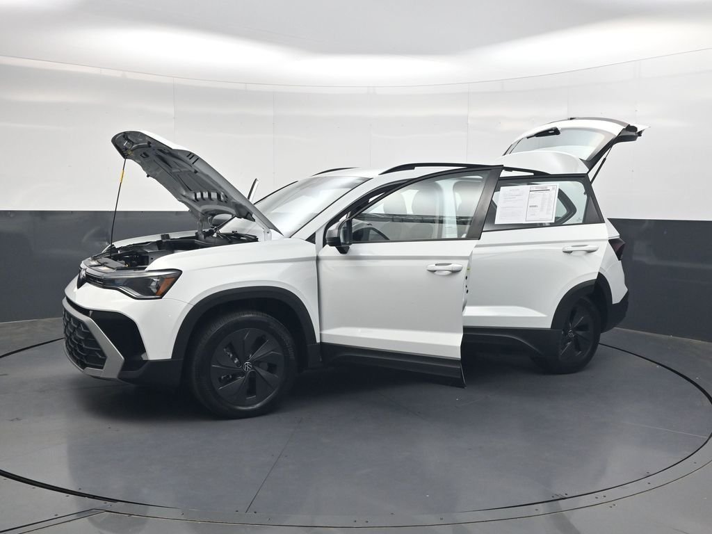Used 2025  Volkswagen 1.5T S image 41