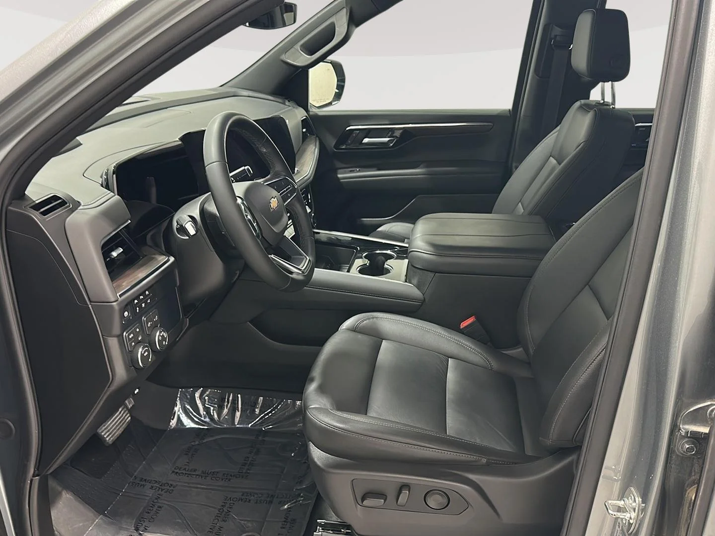 Used 2026 Sterling Gray Metallic Chevrolet LT image 18