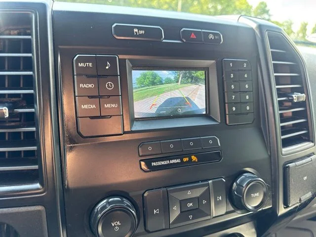 Used 2019 Gray Ford XL image 19