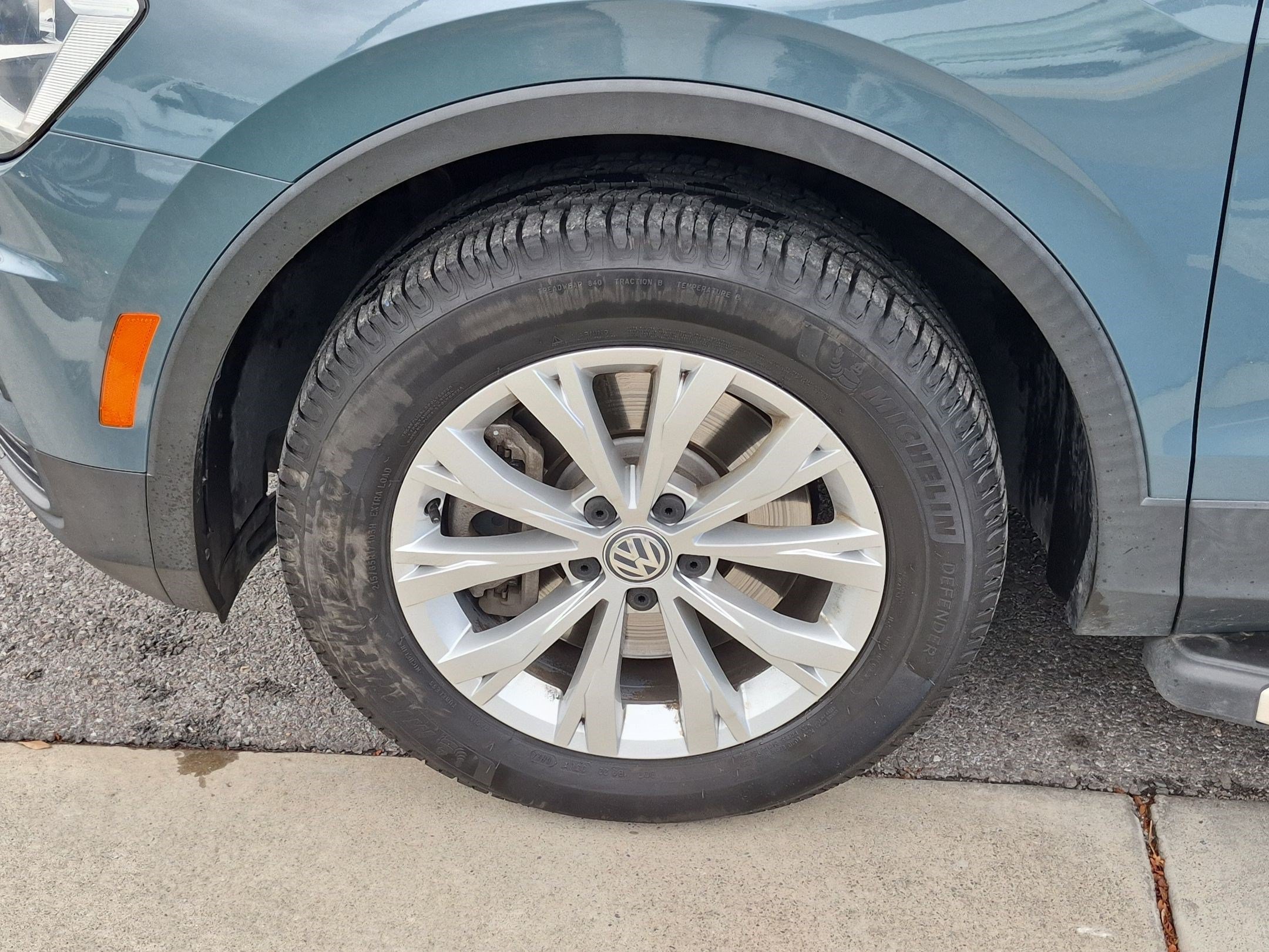 Used 2019 Blue Metallic Volkswagen S image 10