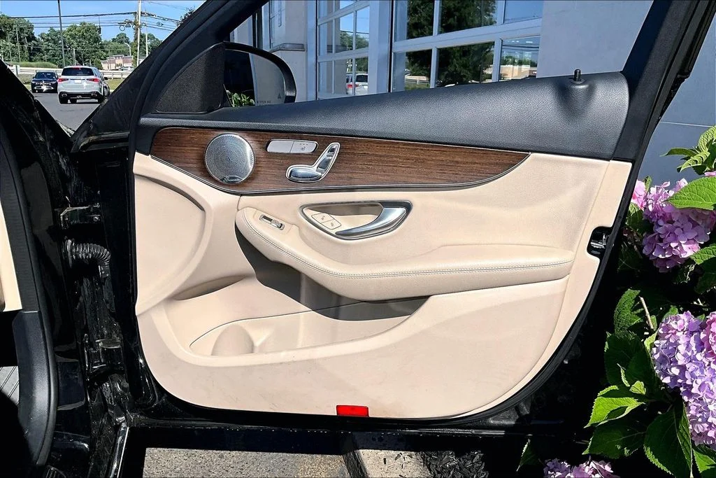 Certified Used 2021 Black Mercedes-Benz C 300 image 19