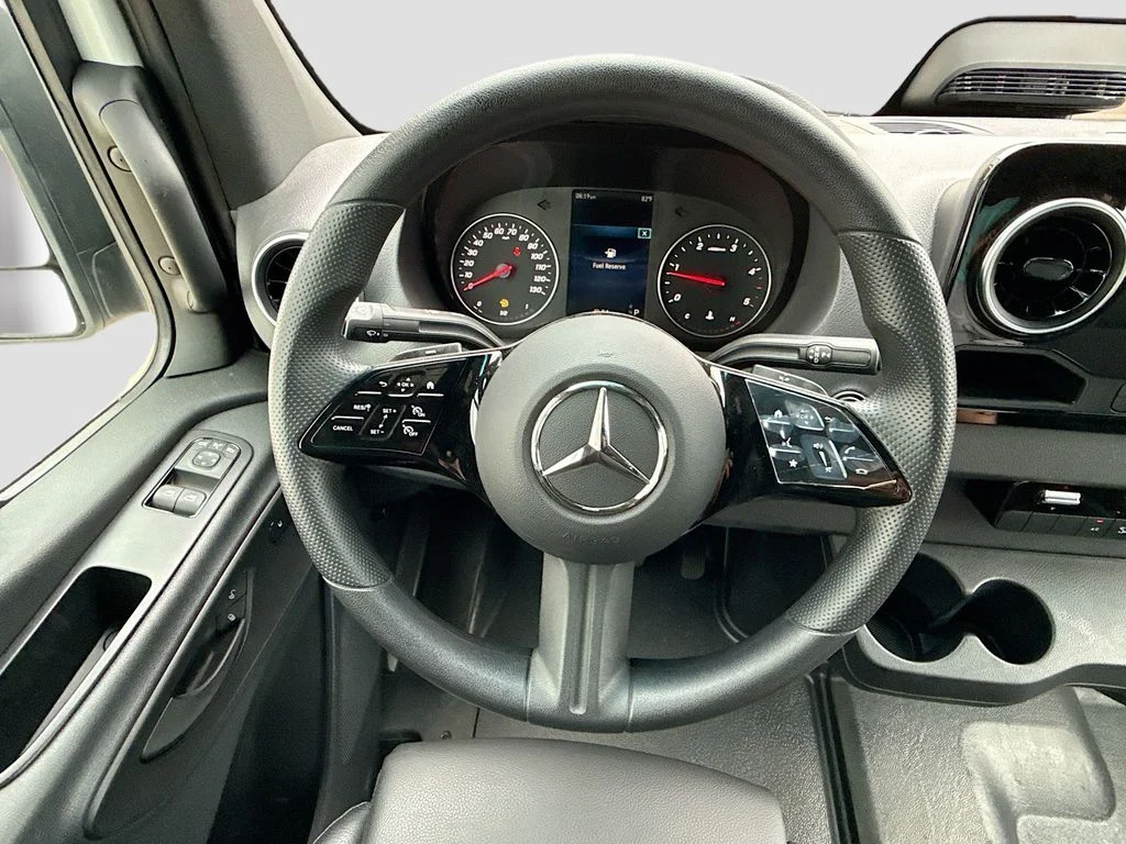 Used 2025 White Mercedes-Benz Cargo 144 WB image 11
