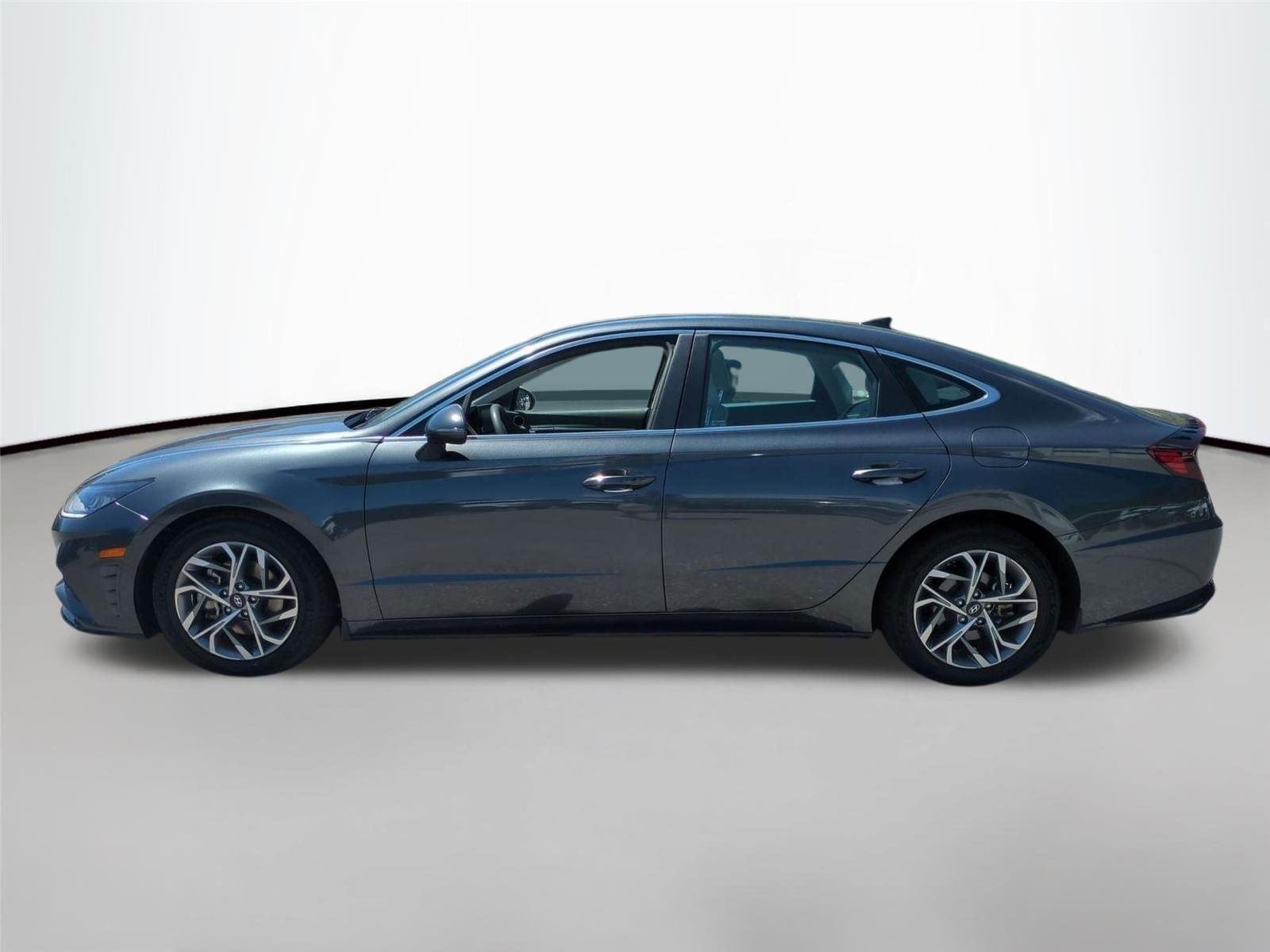Used 2022 Portofino Gray Hyundai SEL image 2