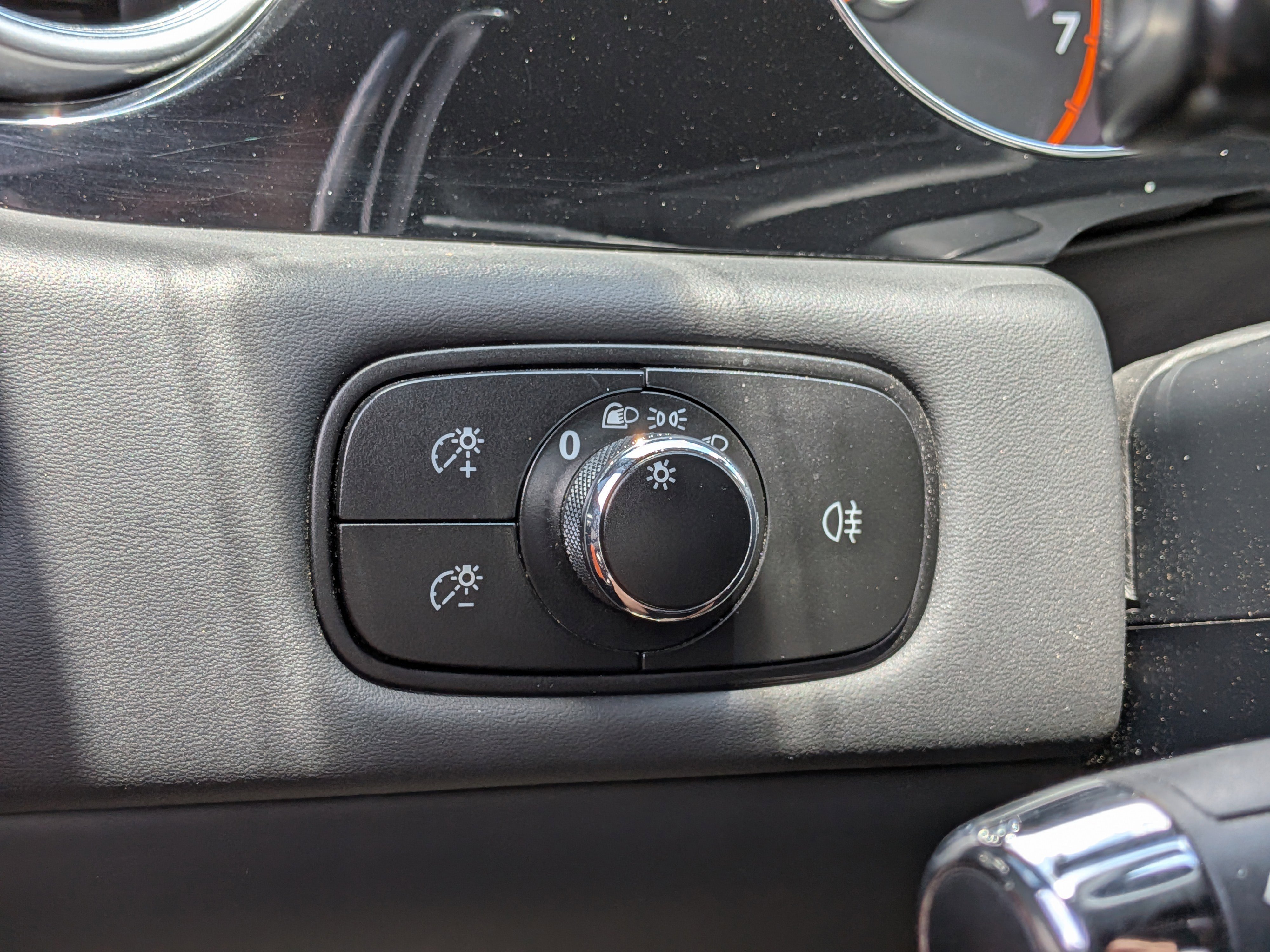 Used 2009 Glacier White Bentley Base image 22