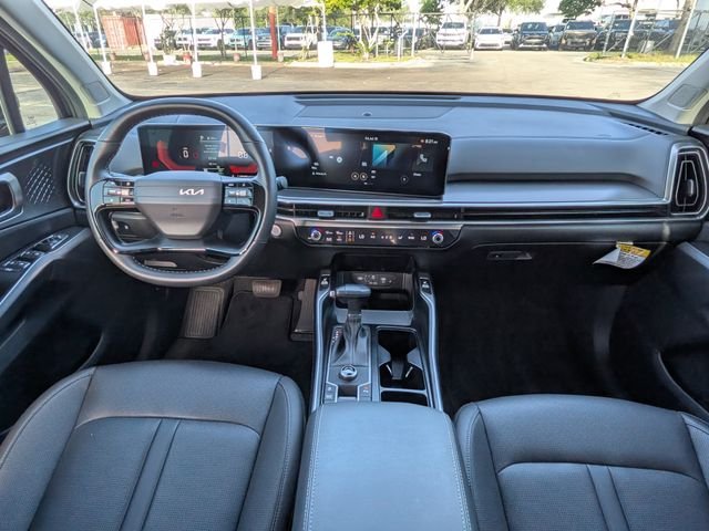 New 2026 Ebony Black Kia EX image 18