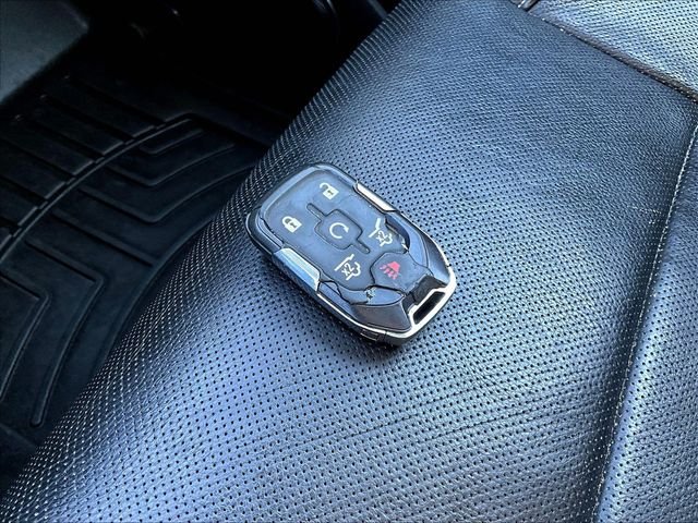 Used 2017 Black GMC SLT image 39