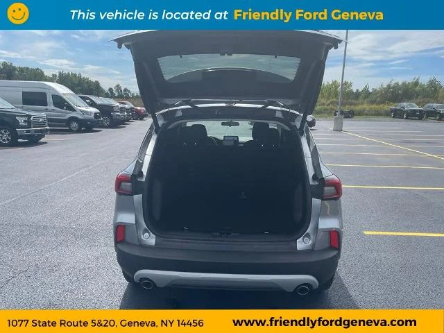 Used 2023 Iconic Silver Metallic Ford Active image 10