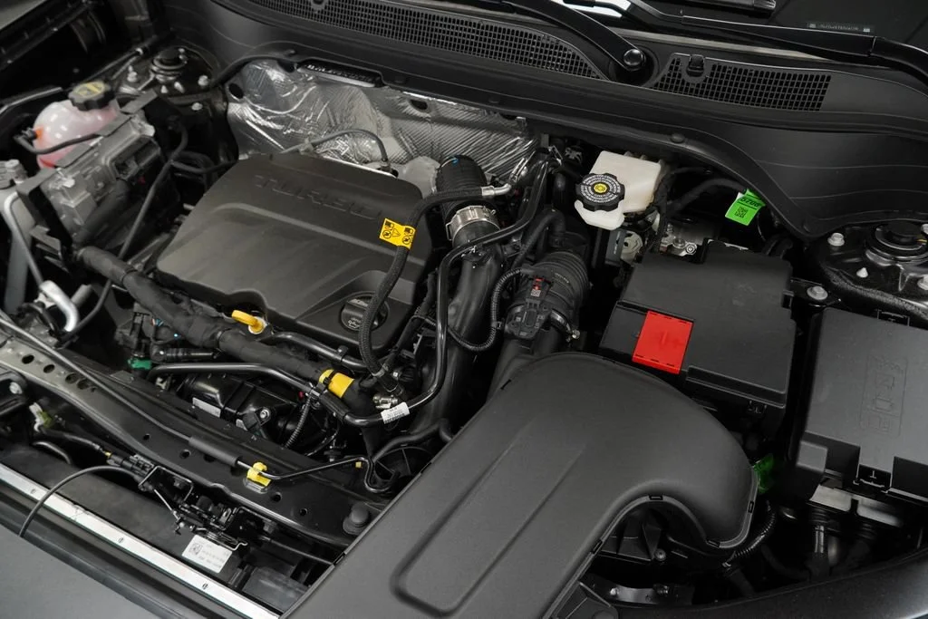 New 2026 Mosaic Black Metallic Chevrolet 2RS image 40