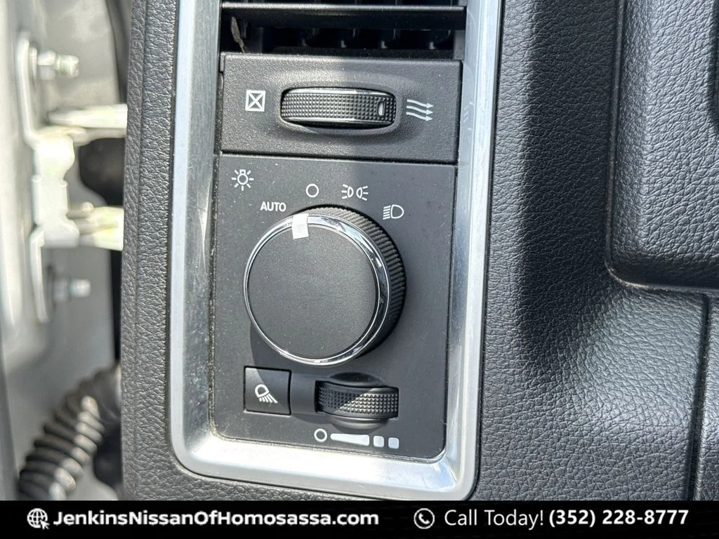 Used 2024 White Ram SLT image 40