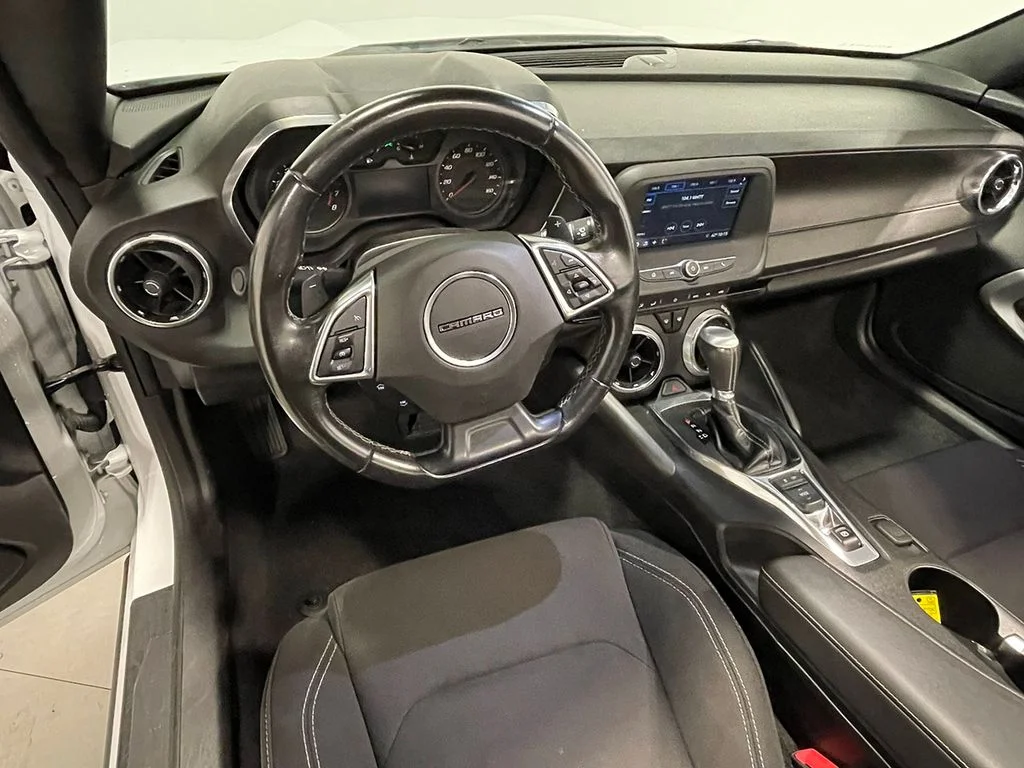 Used 2019 White Chevrolet 1LT image 73