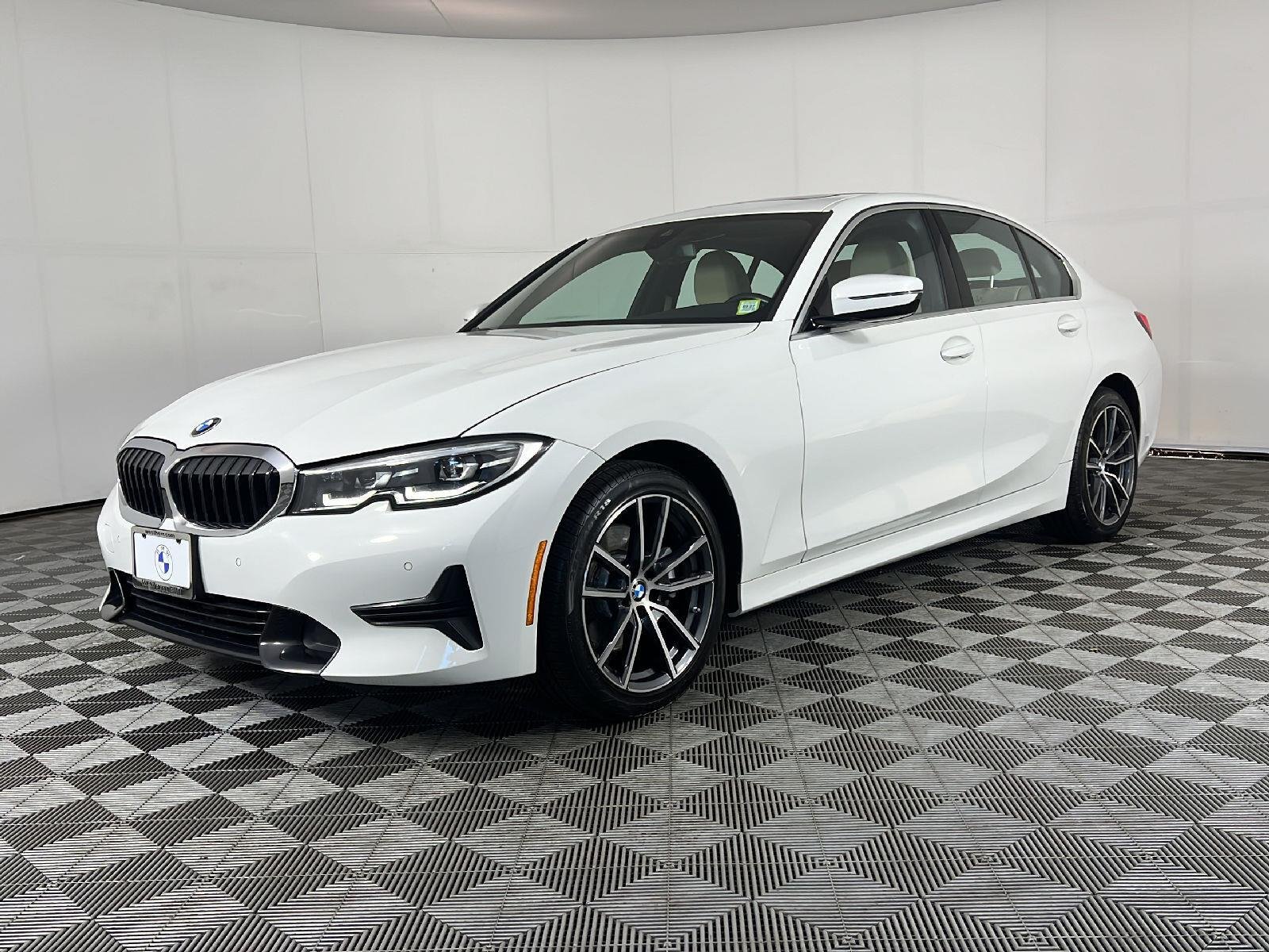 Used 2019 Alpine White BMW 330i xDrive image 12