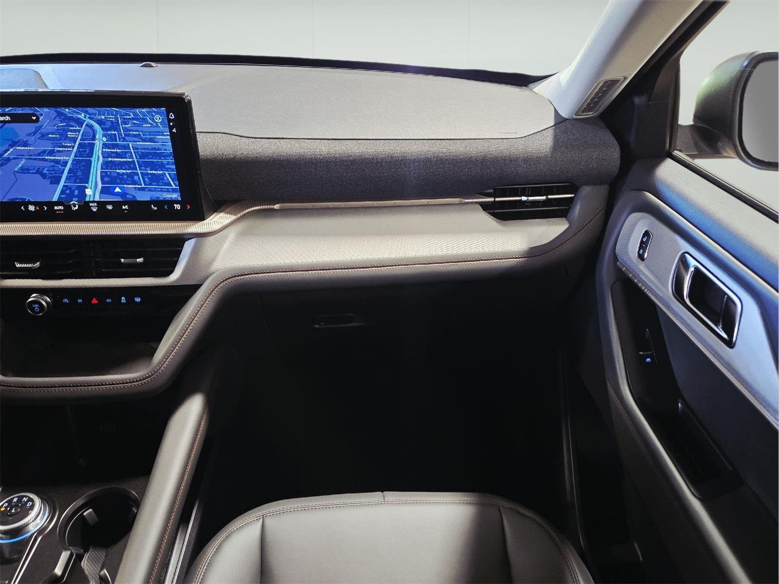 New 2026 Vapor Blue Metallic Ford Active image 89