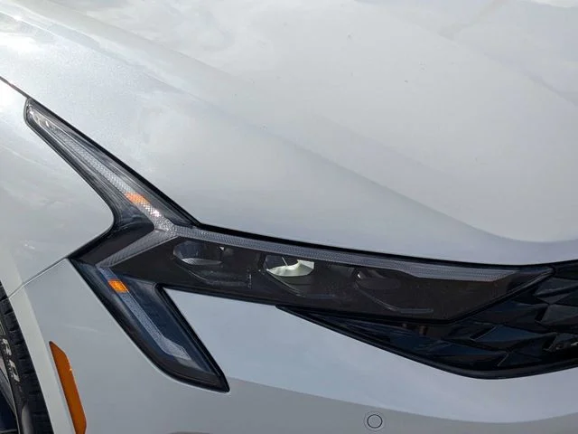 New 2026 White Kia GT-Line image 9