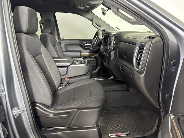Used 2020 Gray Chevrolet LT image 4