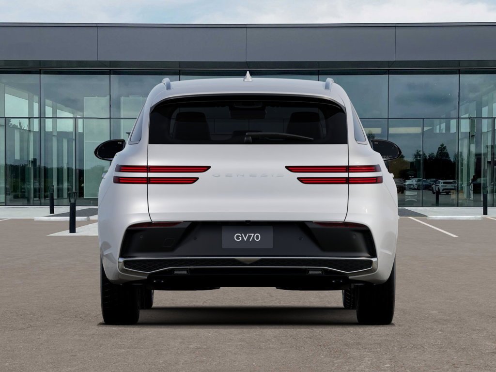 New 2027 White Genesis 2.5T image 7