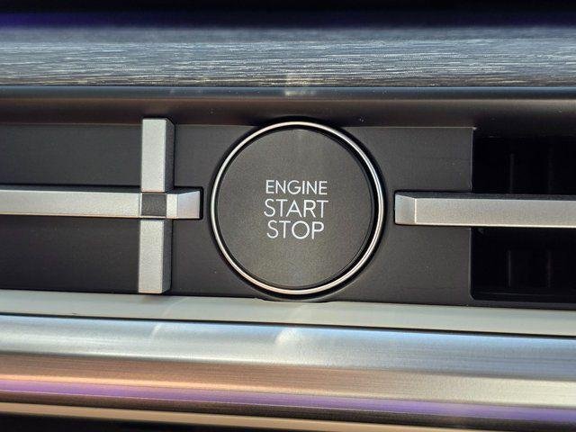 2025 Hyundai Santa Fe Limited - Photo 38