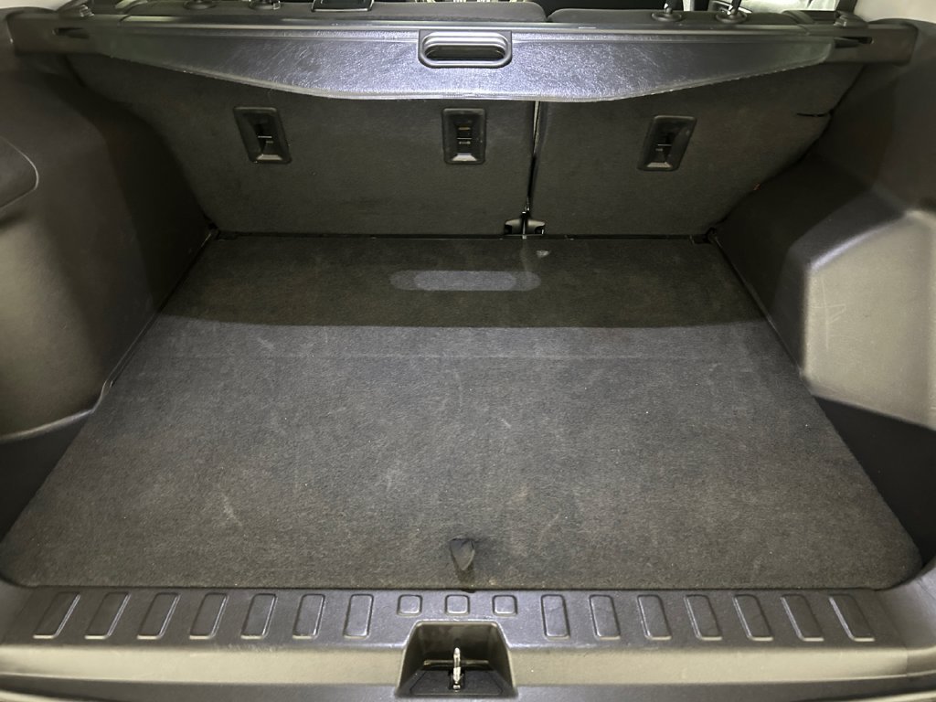 Used 2024 Black GMC SLE image 25