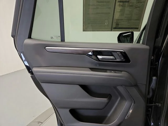 Used 2025 Black Chevrolet LT image 35