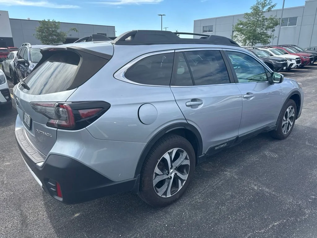 Used 2021 Silver Subaru Limited image 4