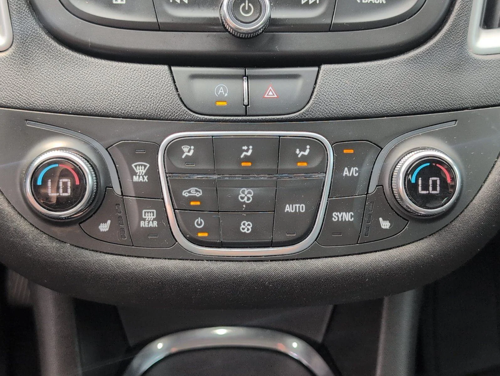 Used 2022 Summit White Chevrolet LT image 25