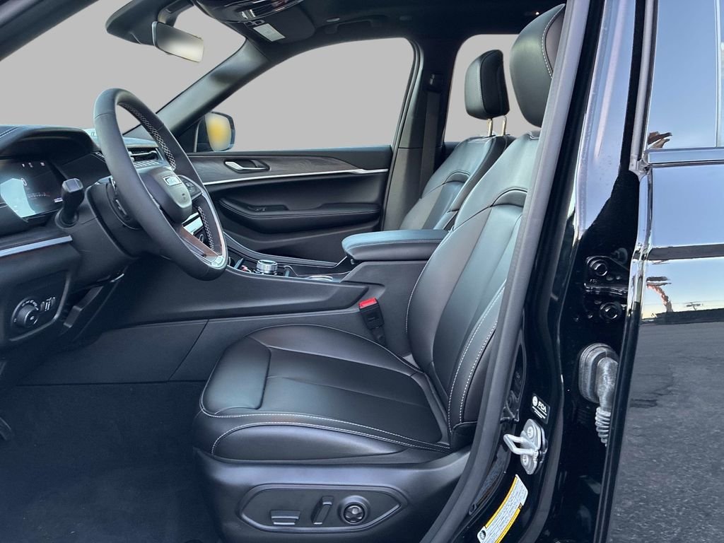 Used 2026 Black Jeep Limited image 20