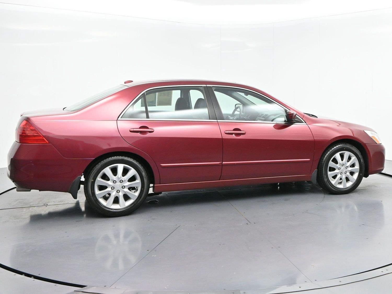 Used 2006 Red Honda EX-L V6 AT image 8