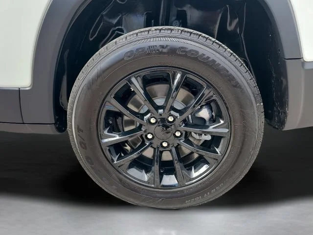 Used 2023 White Jeep Altitude Lux image 12