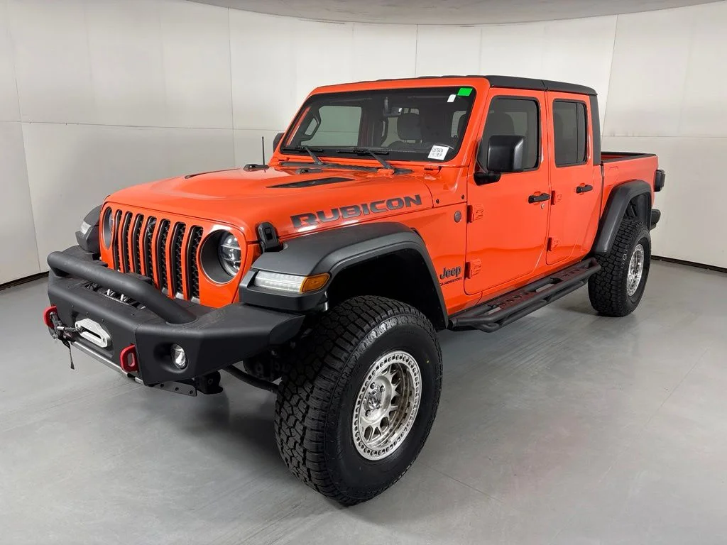 Used 2020 Orange Jeep Rubicon image 4
