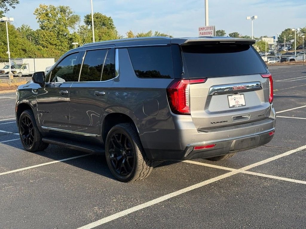 2021 GMC Yukon SLT - Photo 9