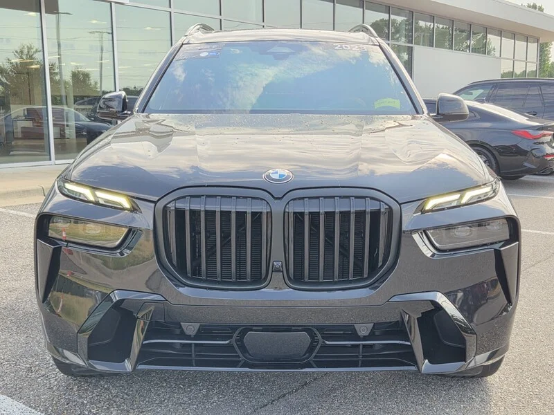 Used 2023 Black Sapphire Metallic BMW XDRIVE40I SPORTS ACTIVITY VEHICLE image 6