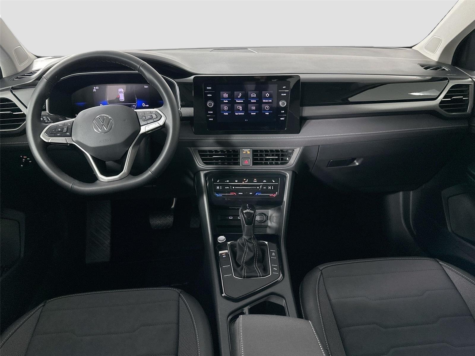 Certified Used 2025  Volkswagen SE Black image 17