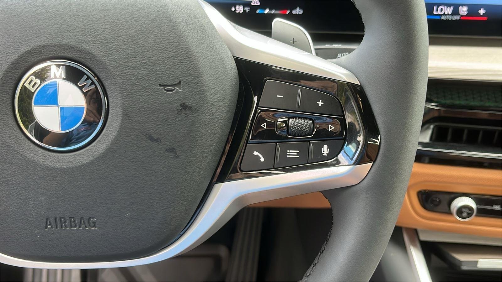 2025 BMW 3 Series 330i - Photo 15