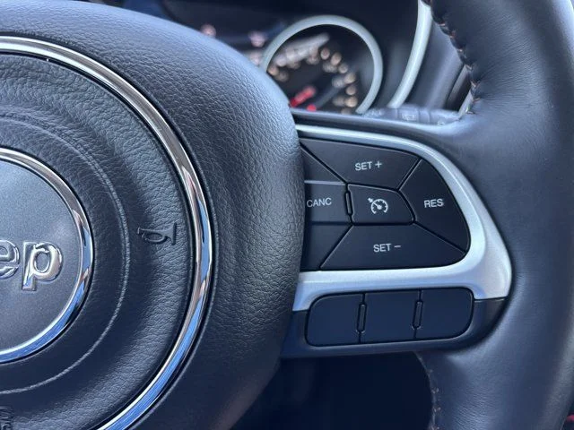 Used 2018 White Jeep Limited image 28