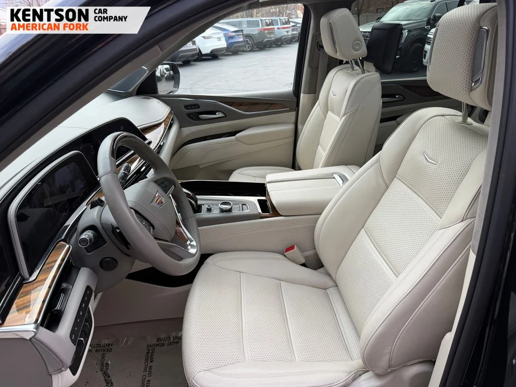 2024 Cadillac Escalade Sport Platinum - Photo 35
